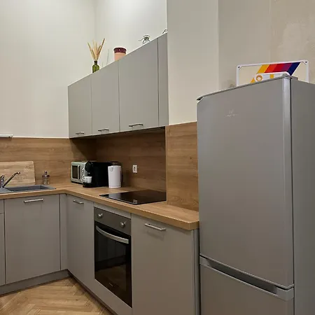 Apartman L'eclat Dore Nîmes